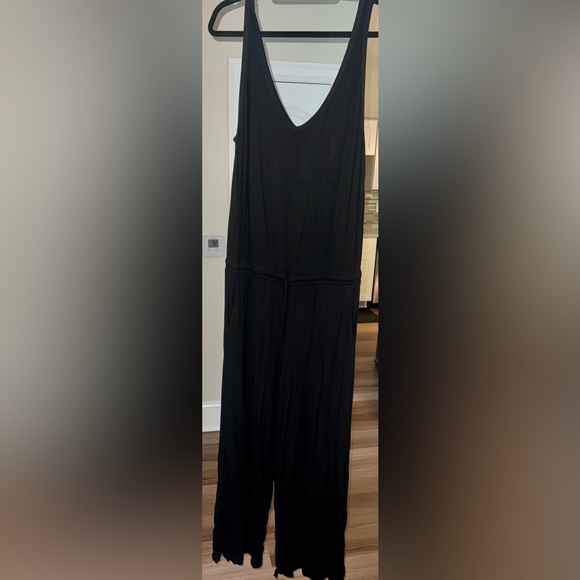 Michael Stars V Neck Jumpsuit - Picture 2 of 4